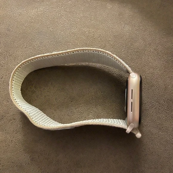 Rosegold Apple Watch GPS and cellular Verizon 40